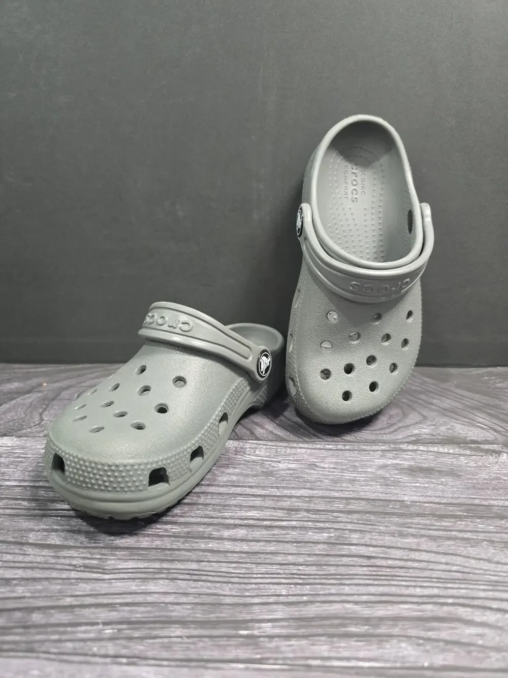 Crocs Classic Clog Kids Size C10 Slate Grey Slip On Shoes Comfort - FREE CHARM!